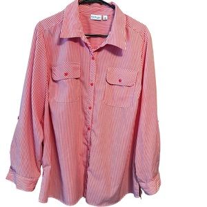Kim Rodgers Women’s button down blouse. Pink/white. 1/4 roll-button sleeves. XXL